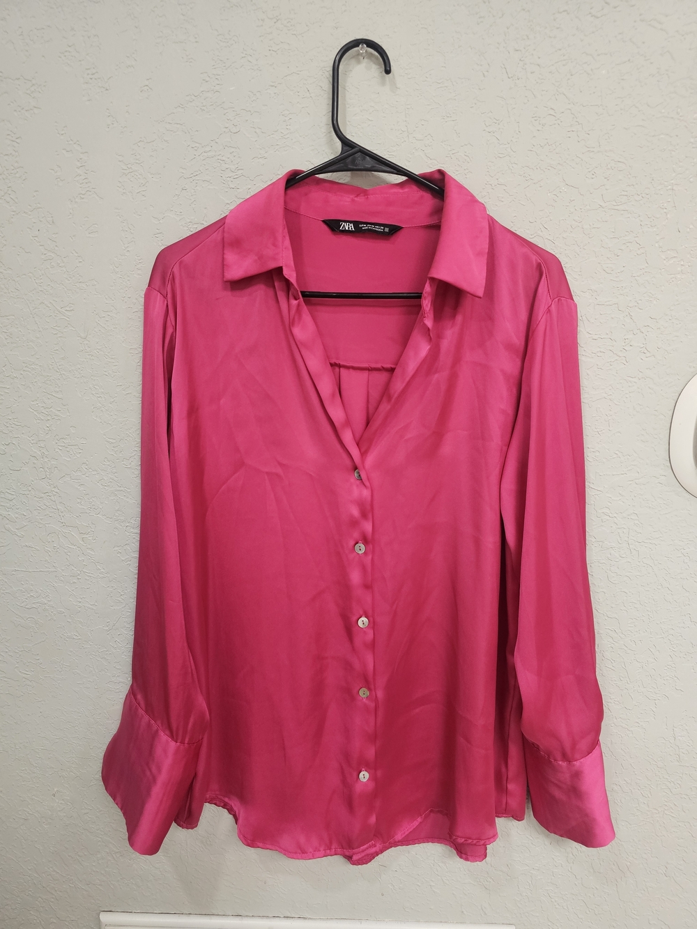 Zara Satin-Look Button-Up Blouse | Magenta | Size M